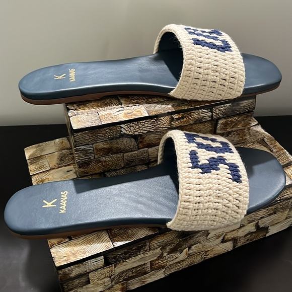 NWT KAANAS Tesia Slide Sandals - Navy - Size 10 - Picture 3 of 10